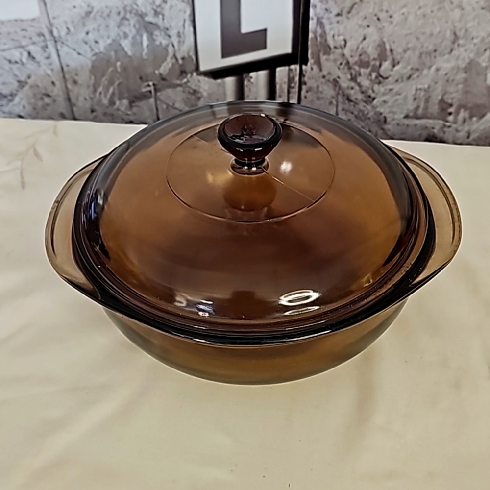 Vintage Pyrex Glass Amber 023 N~Round 1.5 Qt L Casserole Baking Dish With Lid